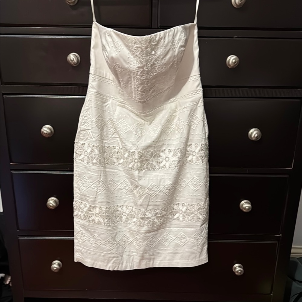 Elegant White Strapless Lace White House Black Market Dress size 12